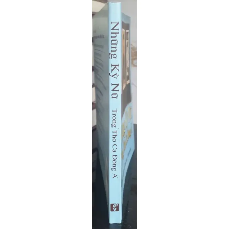 Những Kỳ Nữ Trong Thơ Ca Đông Á 747441