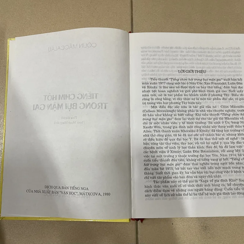 Tiếng Chim Hót Trong Bụi Mận Gai (c43) 722307