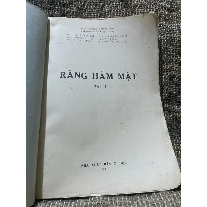 Răng hàm mặt tập 2 -1971- 270 trang khổ lớn  1009186