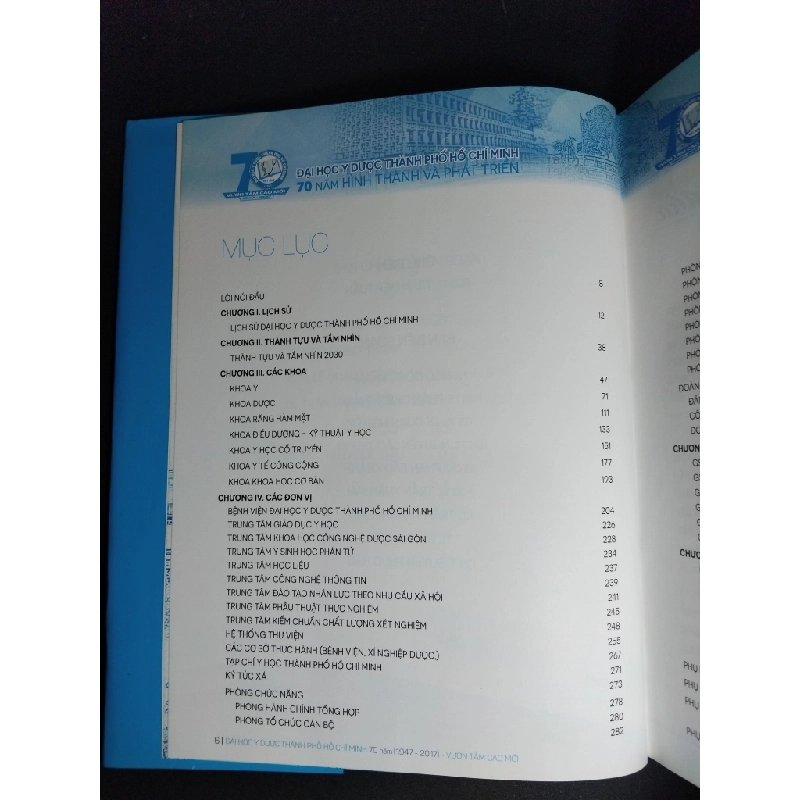 70 năm (1947-2017) hình thành và phát triển Vươn tầm cao mới (bìa cứng) mới 90% bẩn nhẹ 2017 HCM2101 Bộ Y Tế VĂN HỌC 380311