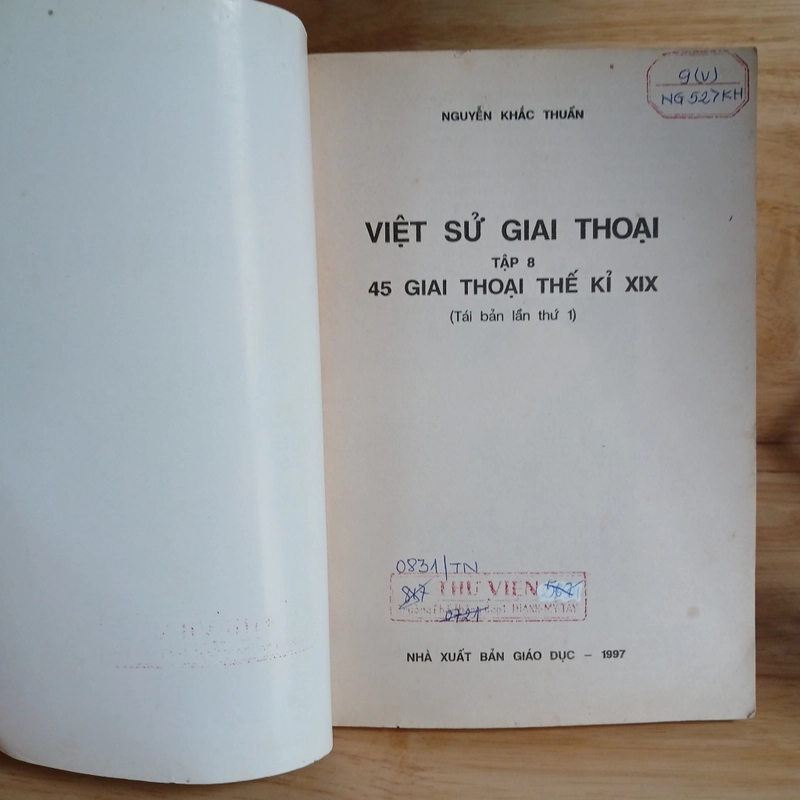 Việt Sử Giai Thoại (Tập 8) - Nguyễn Khắc Thuần 388872