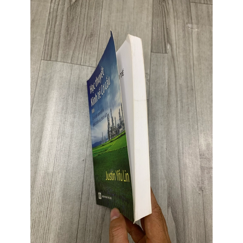 Học thuyết kinh tế cơ cấu mới - Justin Yifu Lin. 1b1 551564