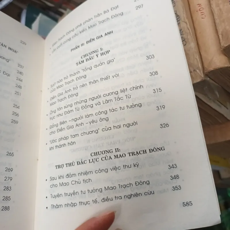Các Bí Thư Của Mao Trạch Đông- Diệp Vĩnh Liệt 792270