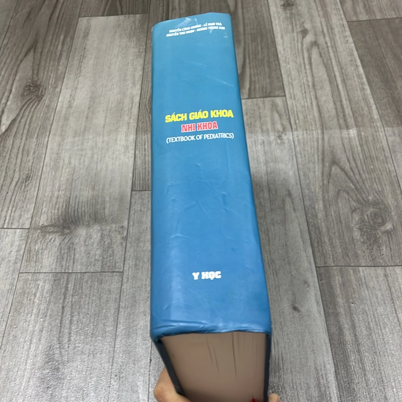 Sách giáo khoa nhi khoa. 8a1 539064