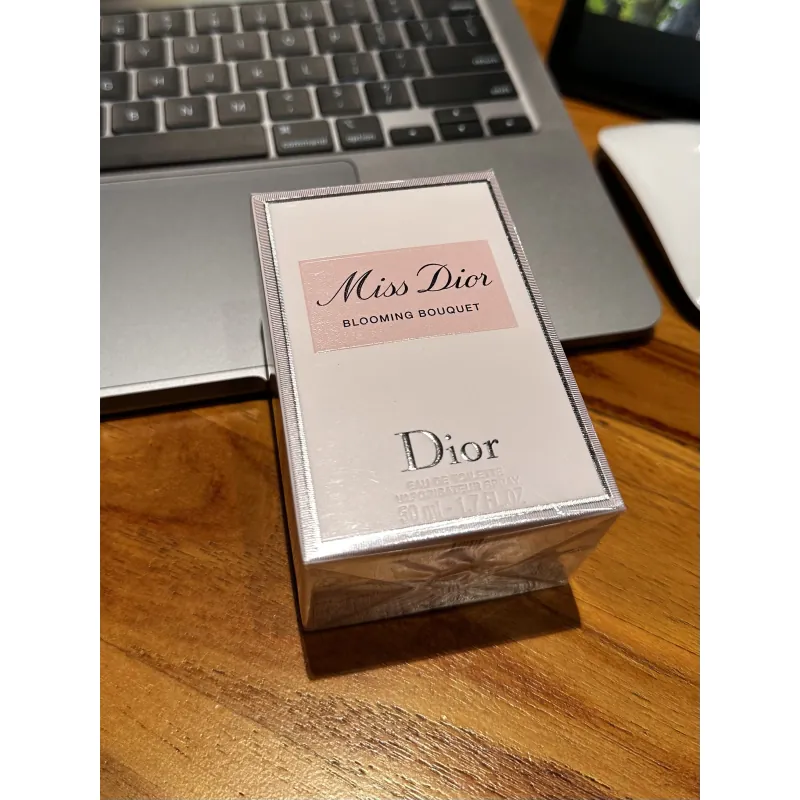 [Thanh lý] Nước Hoa Nữ Miss Dior Blooming Bouquet EDT Chính hãng 50ml 1032902