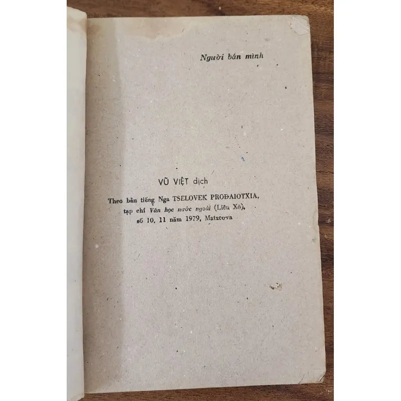 Tác phẩm VH Tây Ban Nha: NGƯỜI BÁN MÌNH (Ángel María De Lera) 732987