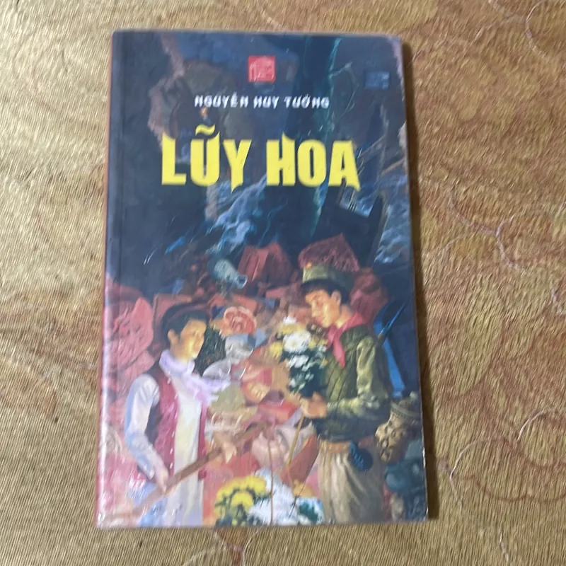 LUỸ HOA- NGUYỄN HUY TƯỞNG 705396