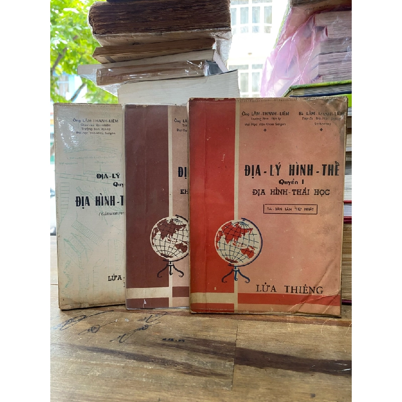 Địa lý hình thể, tập 1,2,4 - Lâm Thanh Liêm 304501