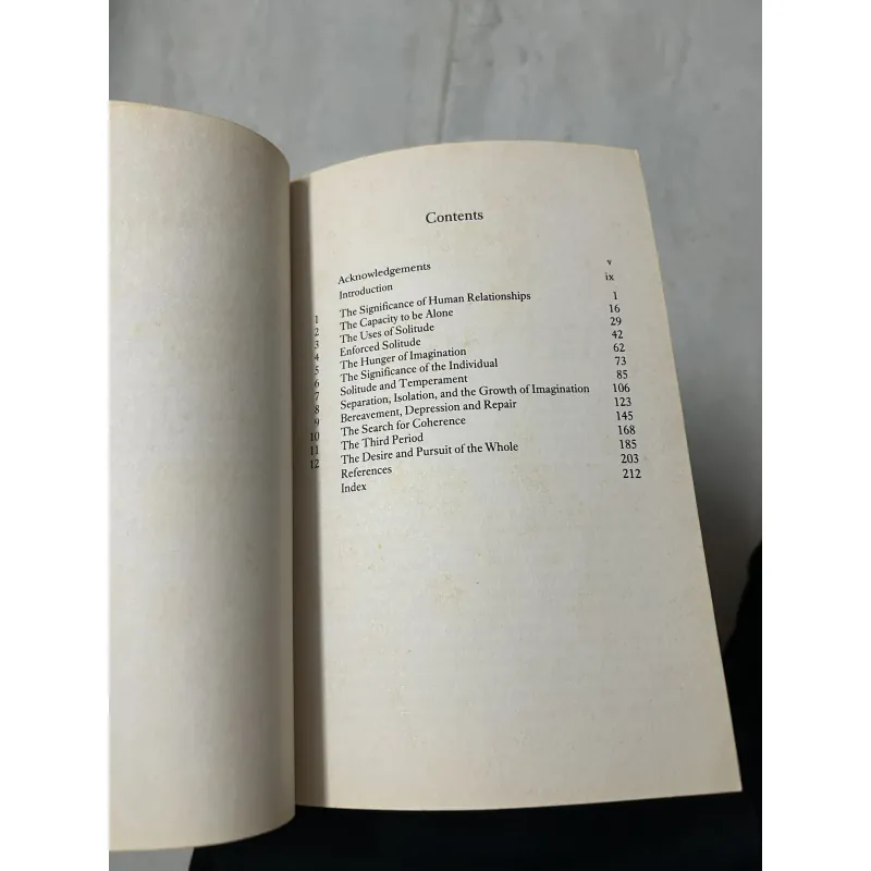 Solitude A return to the Self (real từ amazon) 1026005