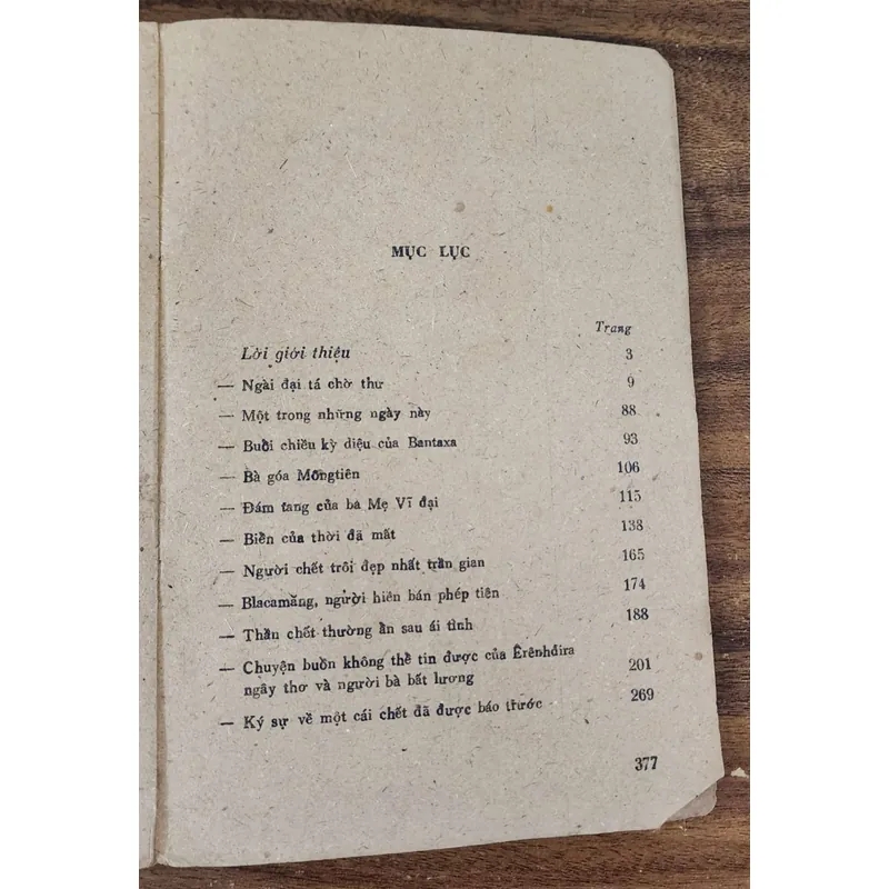 NGÀI ĐẠI TÁ CHỜ THƯ - Truyện ngắn của nhà văn Gabriel García Márquez 732110