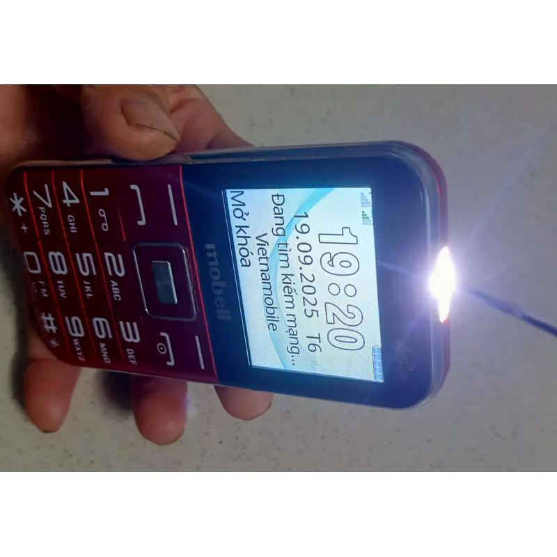 Mobell f309 phím lớn 4G,pin tráu 561658