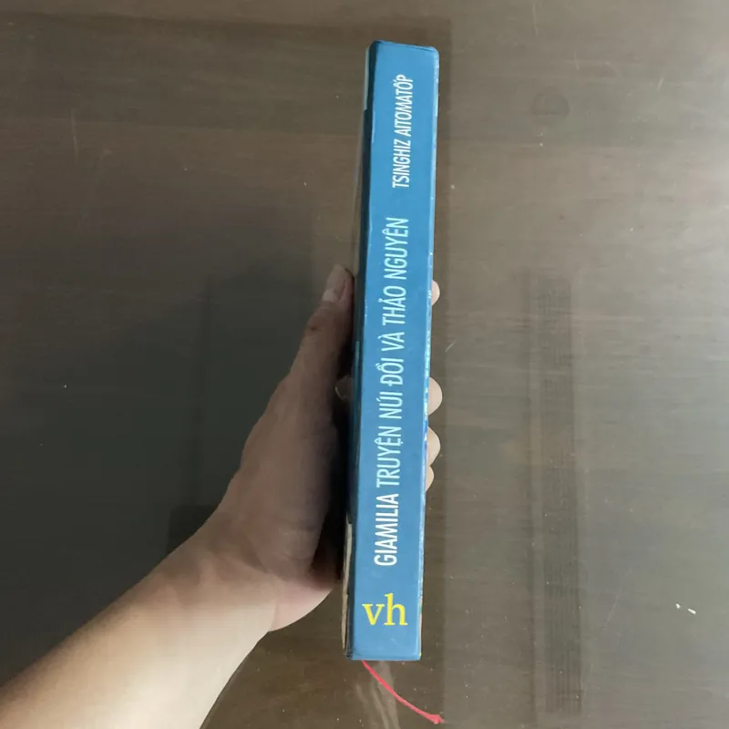 [TRUYỆN NGẮN] Giamilia: truyện núi đồi và thảo nguyên - Chinghiz Aitmatov  719139