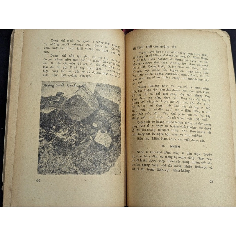 Địa chất kinh tế việt nam - Trần Kim Thạch và cộng sự 795506