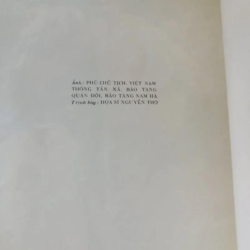 MỘT SỐ HÌNH ẢNH BÁC HỒ VỚI PHỤ NỮ  1019126