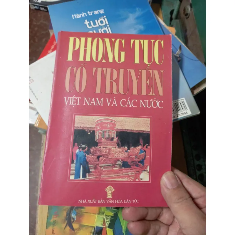Phong tục cổ truyền Việt Nam và các nước 1013224