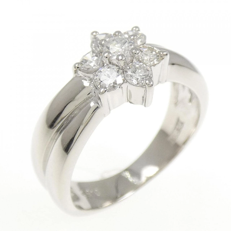 Nhẫn kim cương hoa PT900 0.52CT 667209