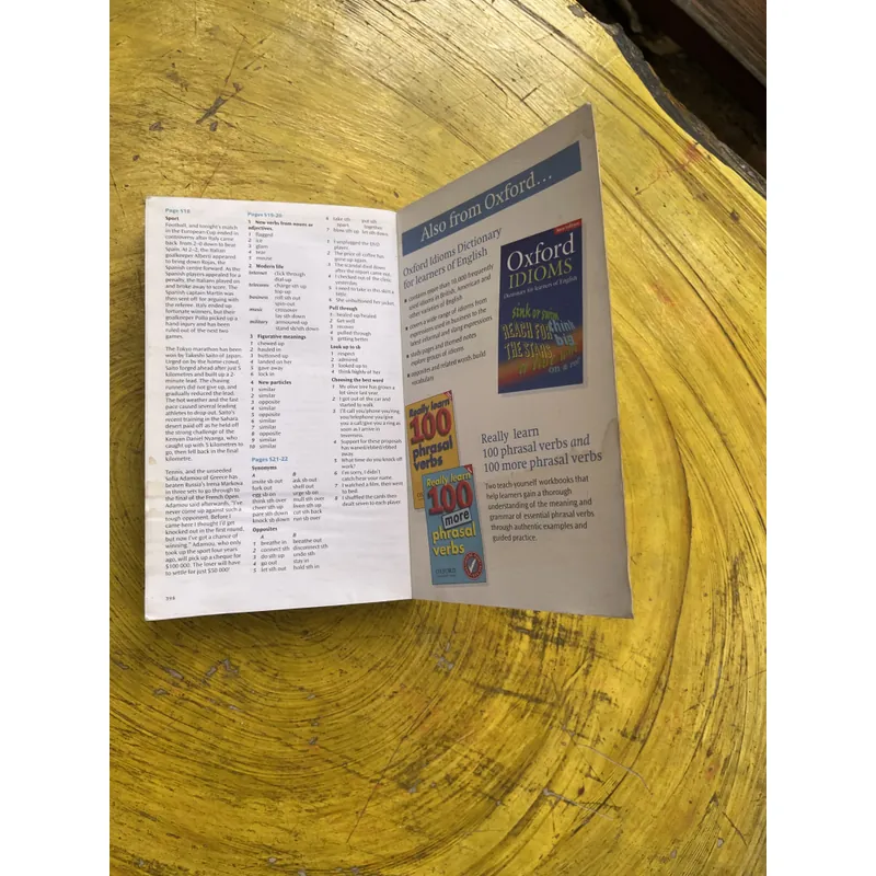 OXFORD PHRASAL VERBS DICTIONARY FOR LEARNERS OF ENGLISH  602671