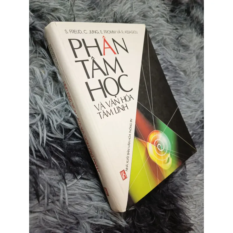 Phân tâm học và văn hóa tâm linh 791094