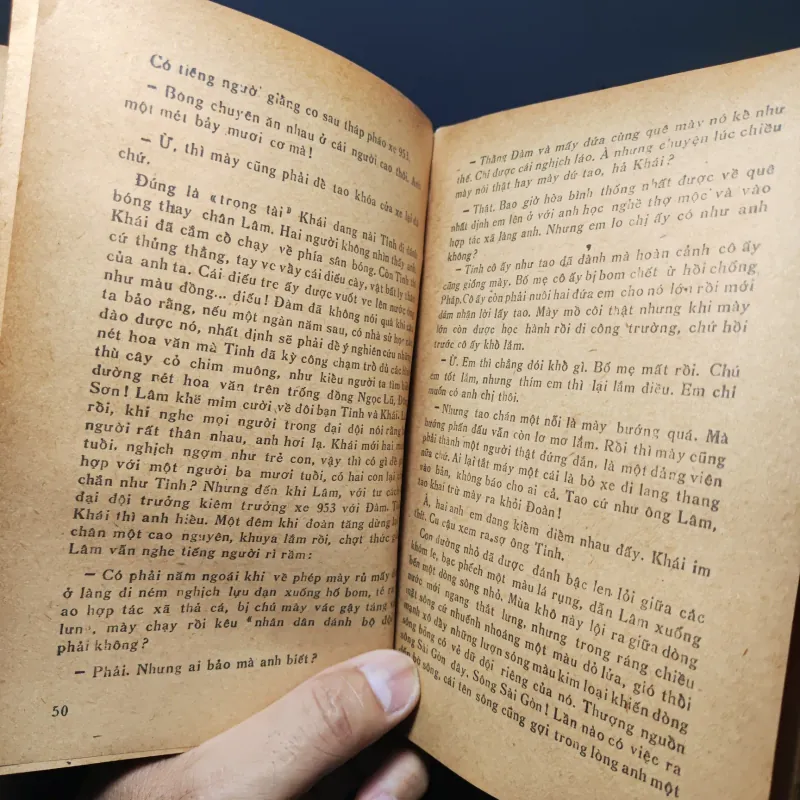 Tháp Pháo Mùa Xuân 1023217