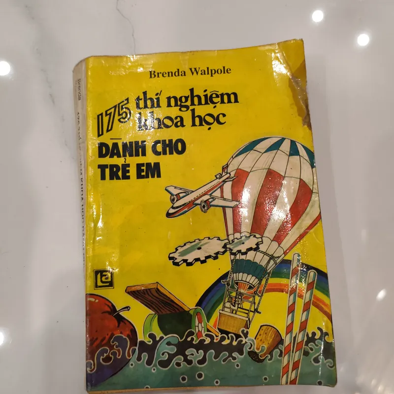 175 thí nghiệm khoa học dành cho trẻ em năm 1990 612890