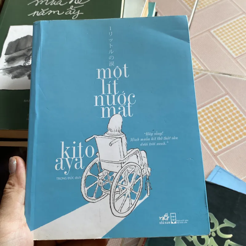 Một lít nước mắt 592896