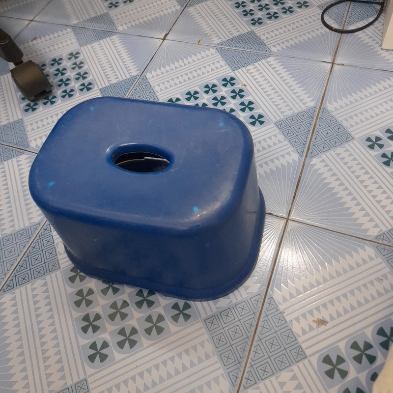 Ghế ngồi nhà tắm Daiso (Quà tặng miễn phí) 517422