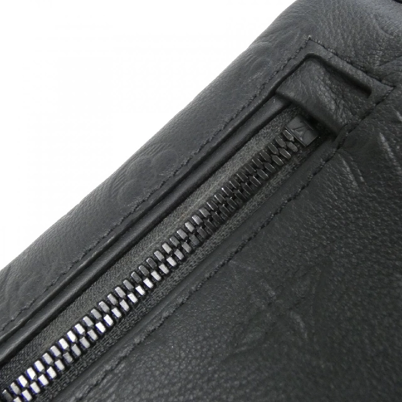 Túi đeo chéo Louis Vuitton Monogram Shadow Discovery Bum Bag PM M46036 - Hàng hiệu Chính hãng 766576