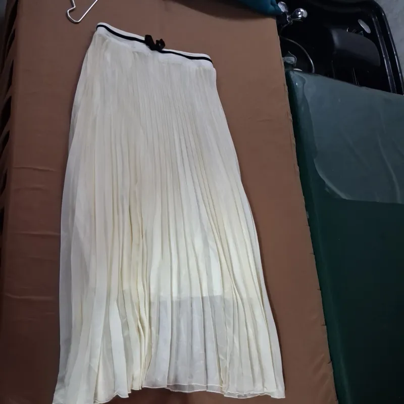 Váy xếp ly dài 777086