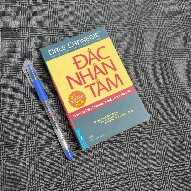 Đắc Nhân Tâm (sách bỏ túi) - Dale Carnegie 557676