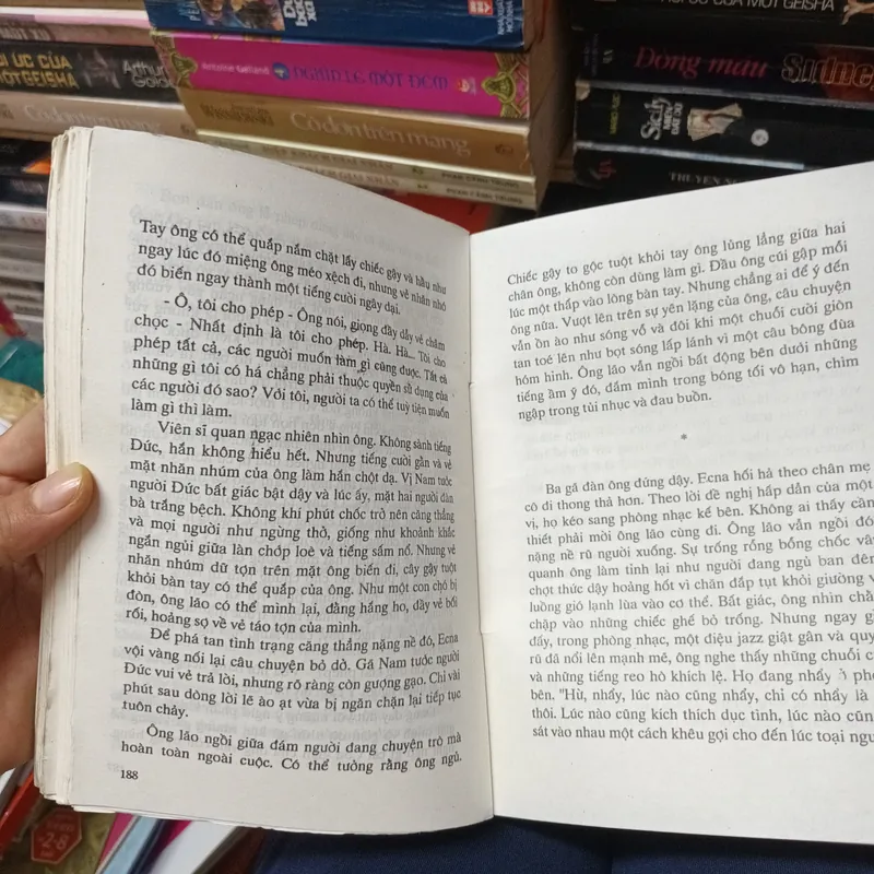 Ngõ Hẻm Dưới Ánh Trăng - Stephan Zweig 692867