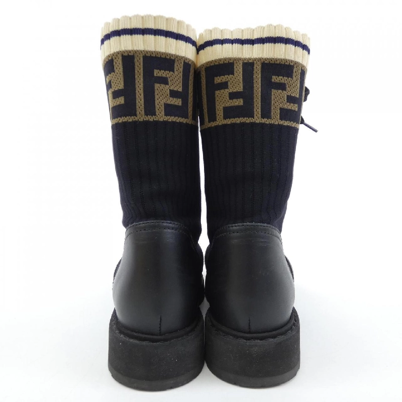 【Mã giảm giá】Giày bốt FENDI 664674