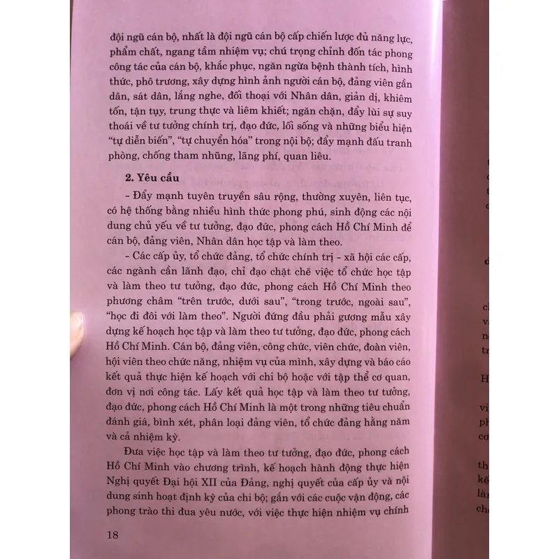 Những tấm gương bình dị mà cao quý  707460