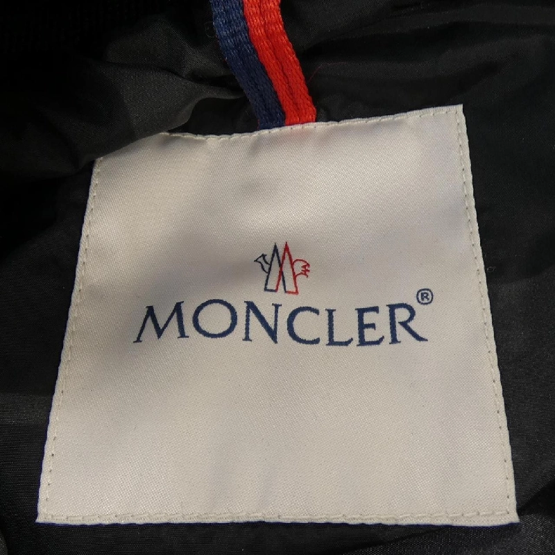 MONCLER LYON Jacket - Hàng hiệu Authentic 884222