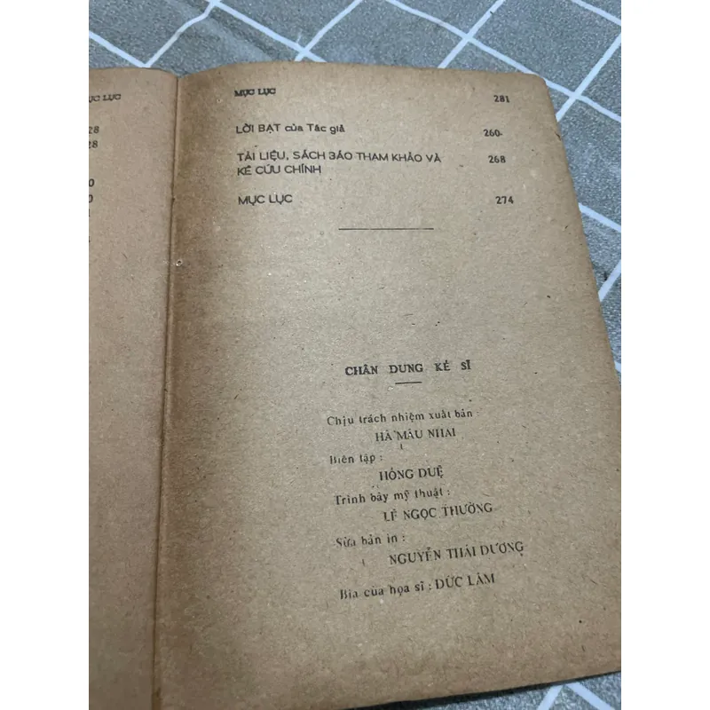 Chân dung kẻ sĩ  559340