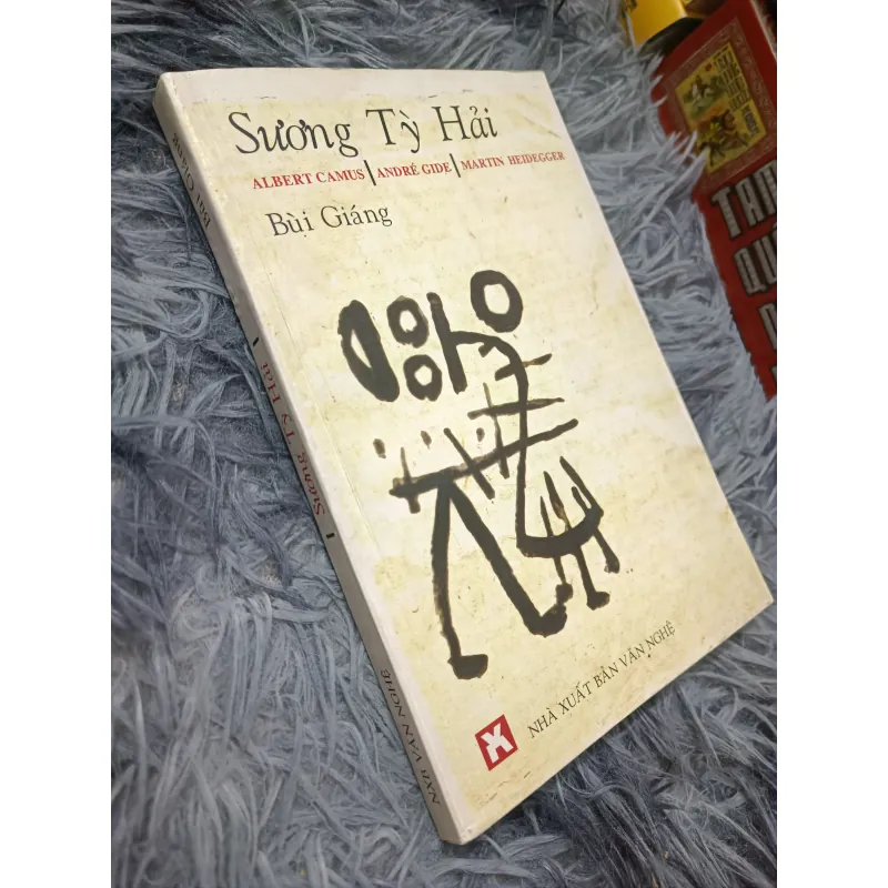 Sương tỳ hải (Bùi Giáng) 778957