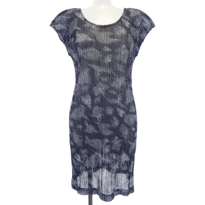 【Mã giảm giá】Đầm PLEATS PLEASE 649929