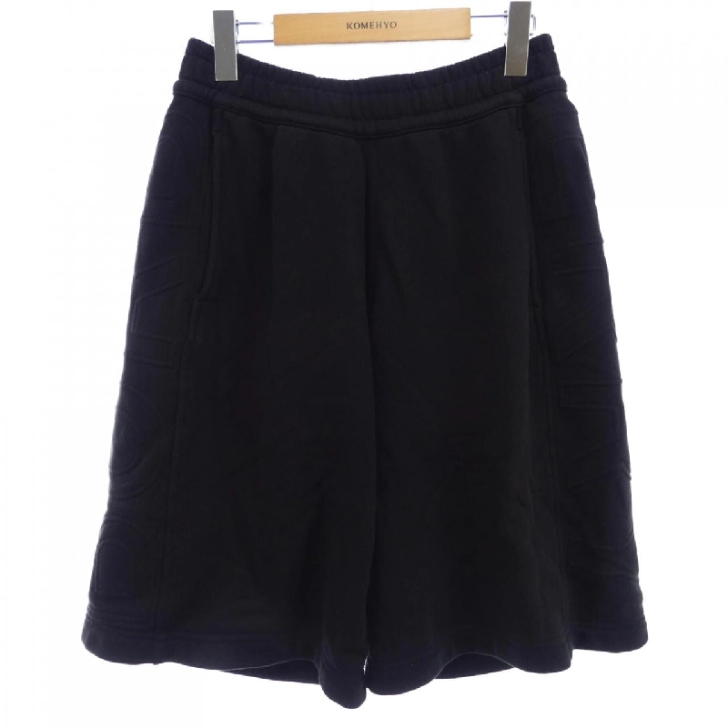 Quần short BURBERRY - Hàng hiệu Chính hãng 889955