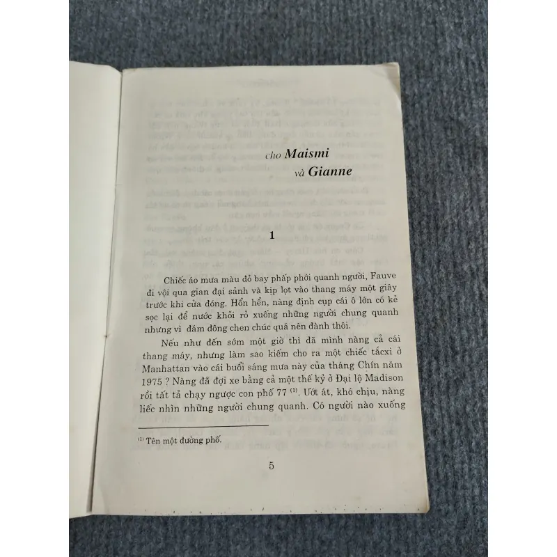 NGƯỜI ĐÀN BÀ VÙNG GIÓ - JUDITH KRANTZ 574273