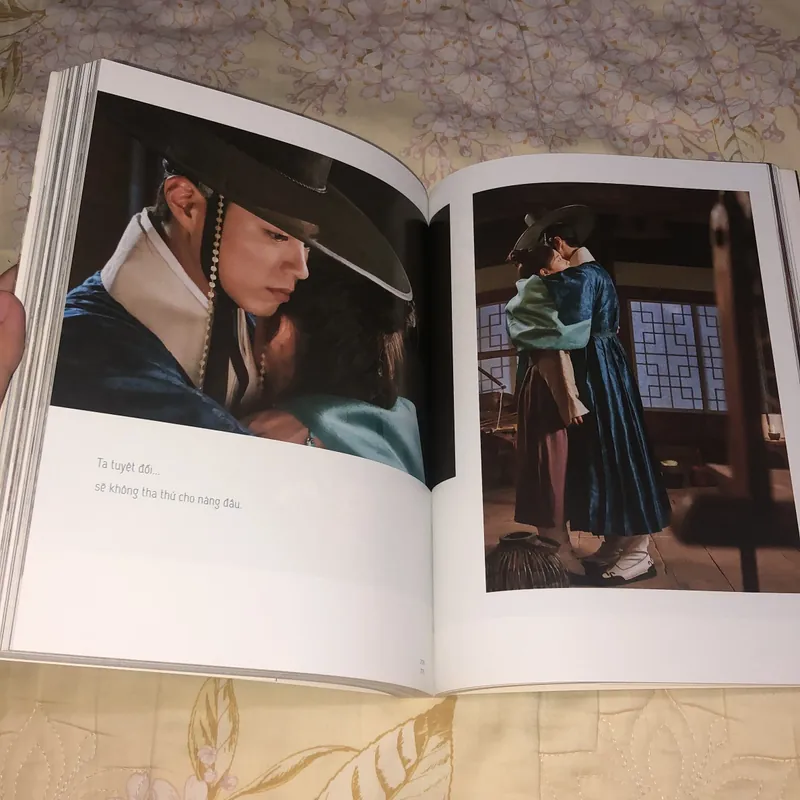 Photobook Mây Hoạ Ánh Trăng 558017