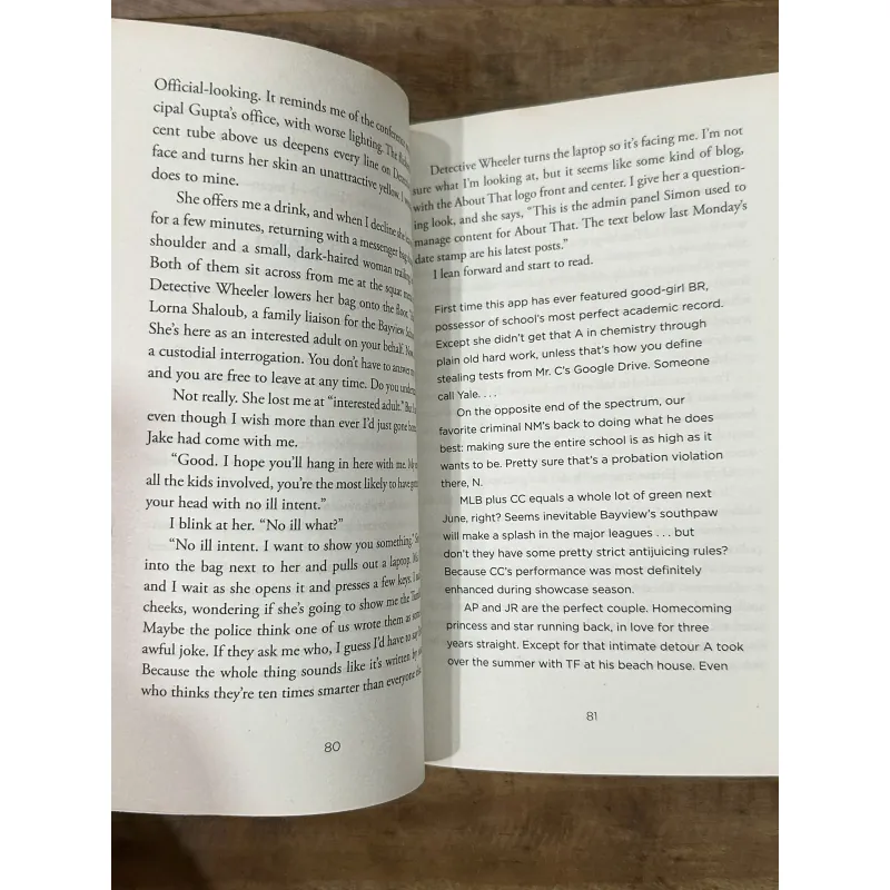 One of Us Is Lying - Karen M. McManus 752908