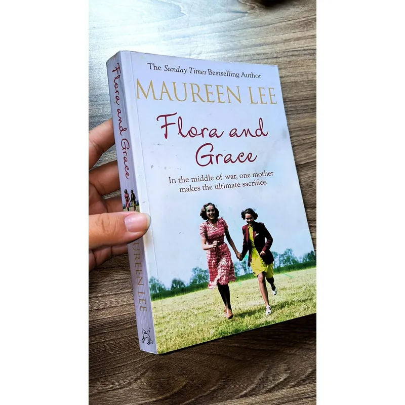 Maureen Lee - FLORA AND GRACE (preloved book) 726595