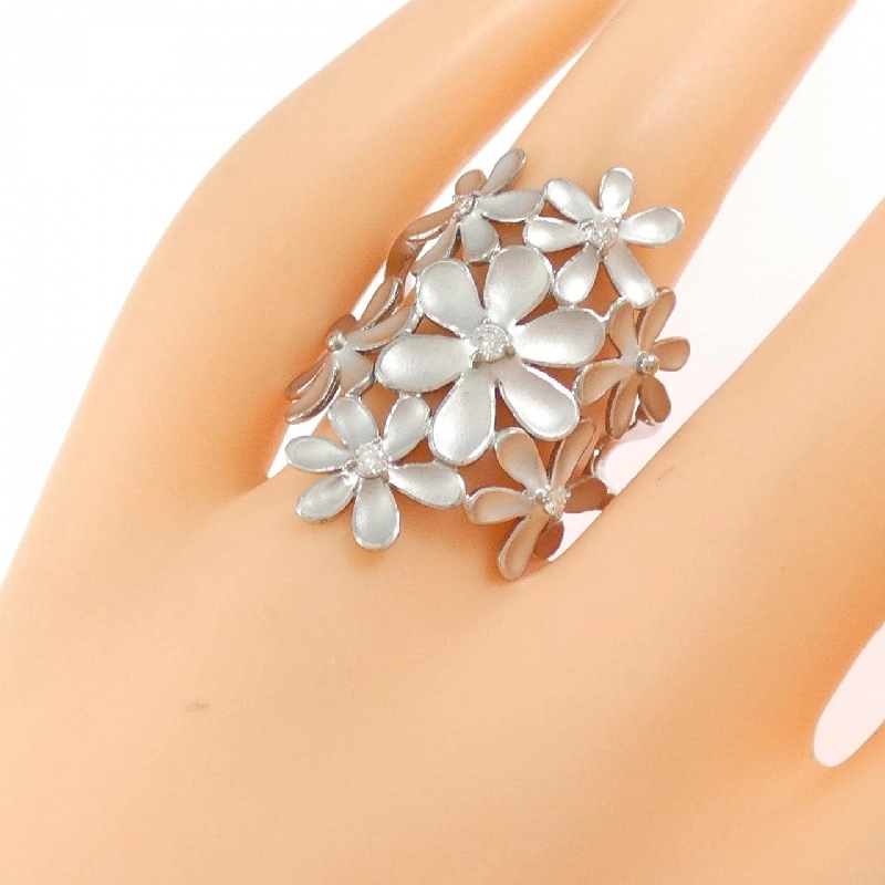 Nhẫn kim cương K18WG hoa 0.13CT 667120