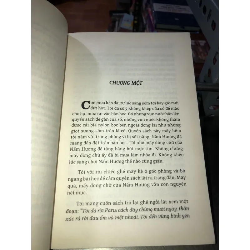 Còn những bóng mưa tan - Từ Kế Tường 1009473