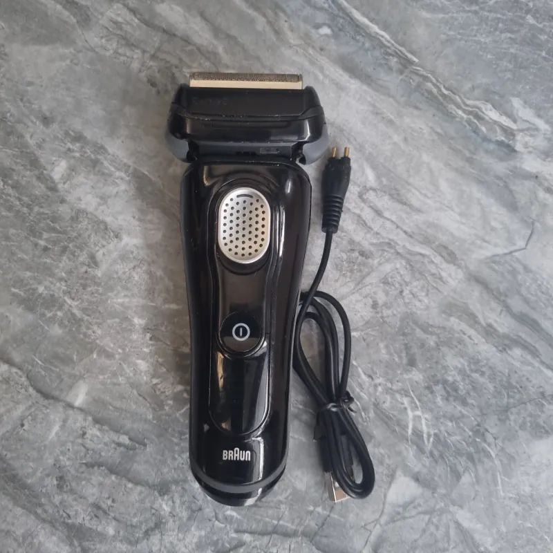 Máy cạo râu Braun sirees 9 791058