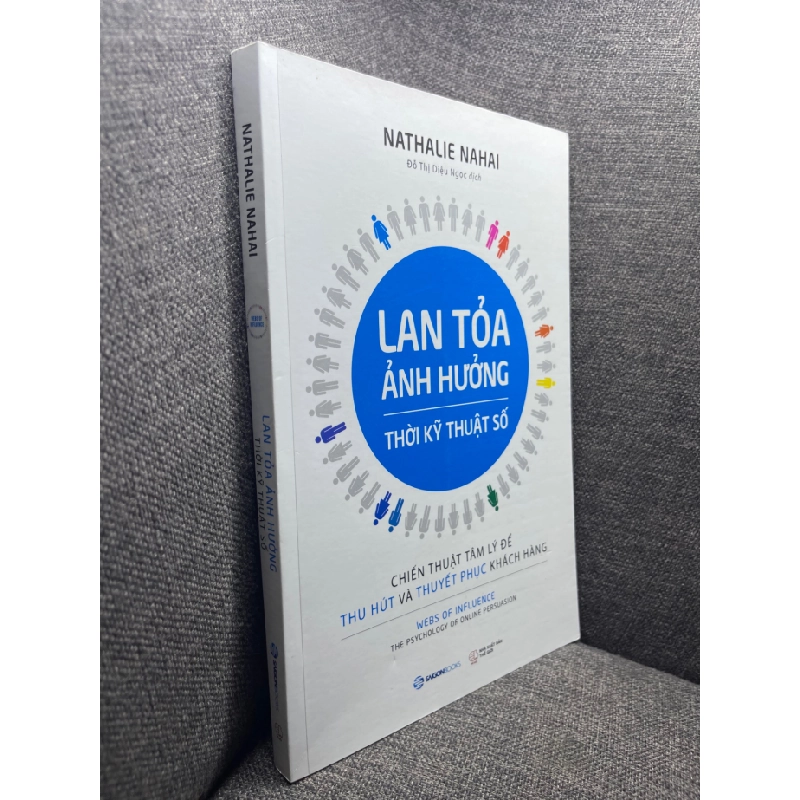 Lan toả ảnh hưởng thời kỹ thuật số Nathalie Nahai 2018 mới 80% HPB1804 182371