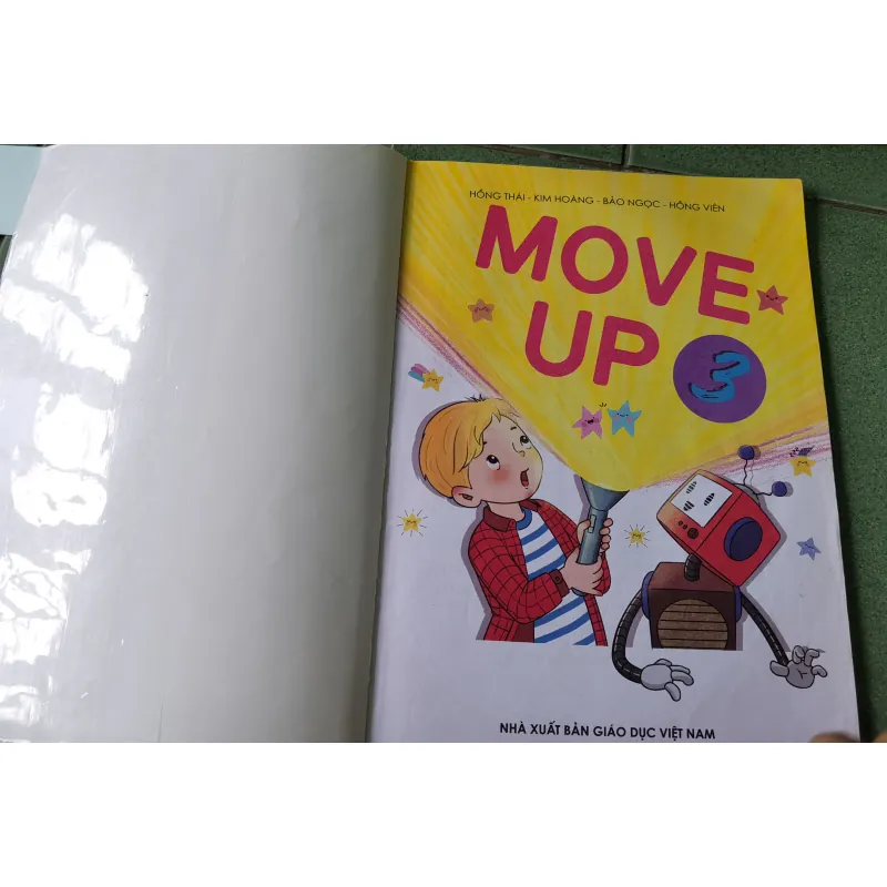 [Sách tiếng Anh lớp 3] Move up - NXB Giáo Dục  1018985