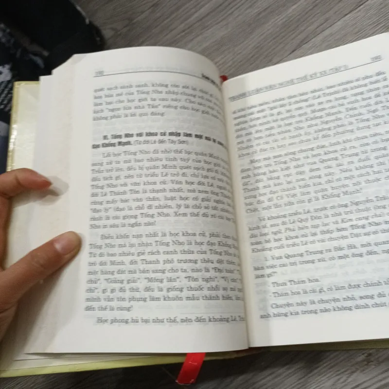 Tranh Luận Văn Nghệ Thế Kỷ XX 782334