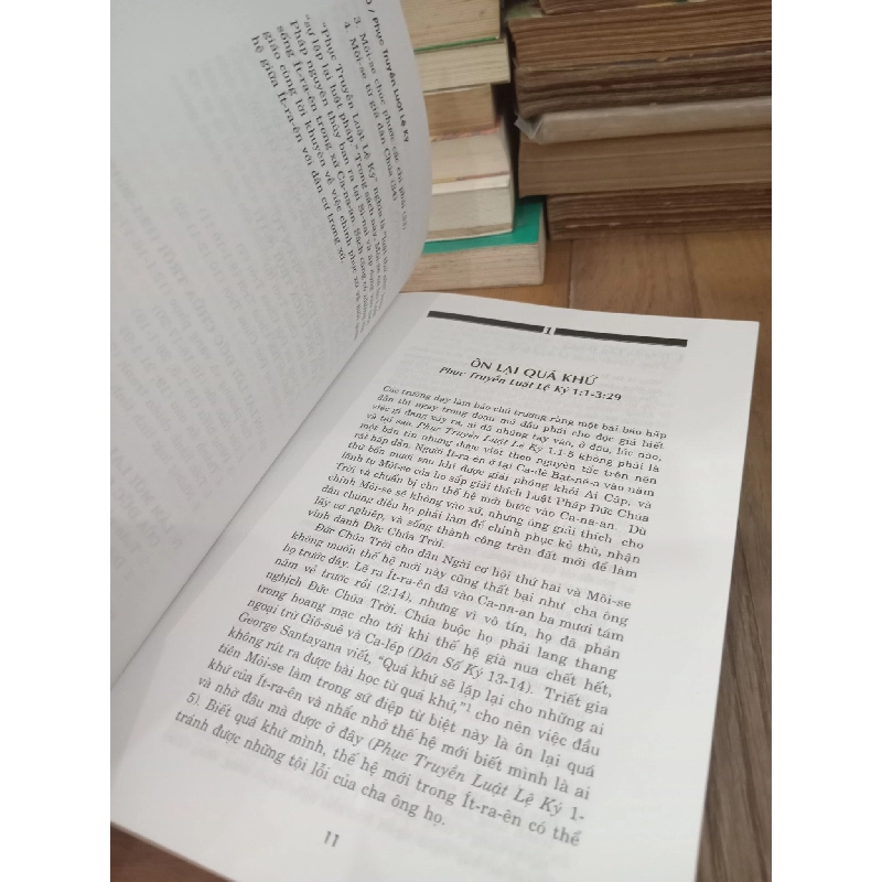 Phục truyền luật lệ ký - Warren W. Wiersbe 960561