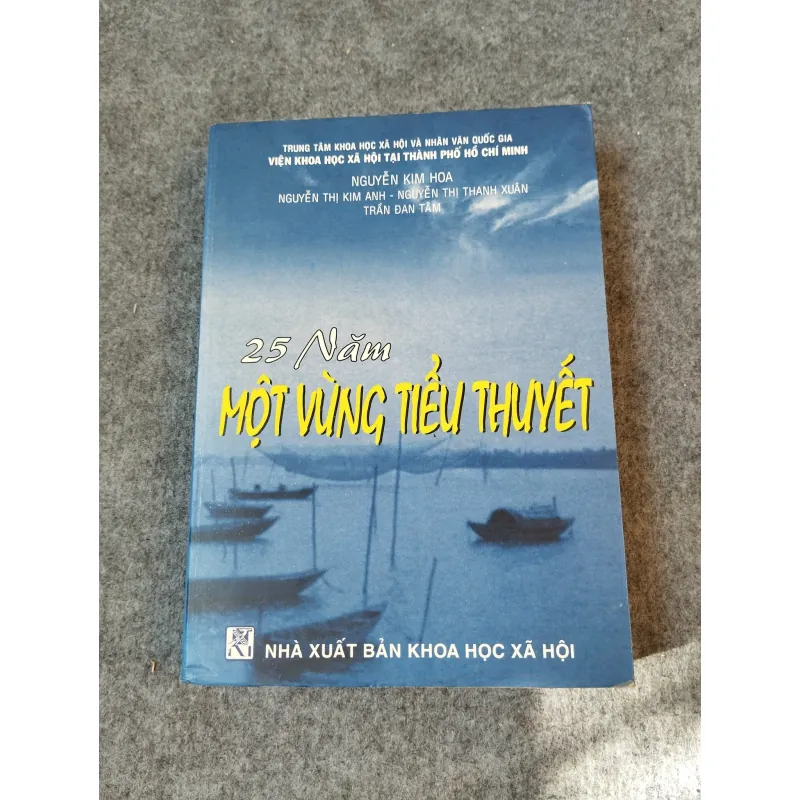 25 NĂM MỘT VÙNG TIỂU THUYẾT 717956