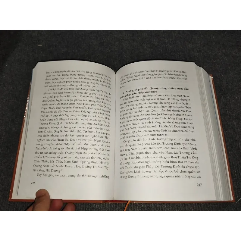 VĂN HIẾN QUẢNG NGÃI: TRUYỀN THỐNG & HIỆN ĐẠI 991015